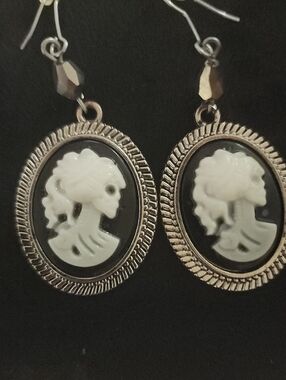 Vintage-Inspired Black and White Cameo Drop Earrings
